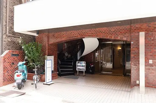 美容鍼・小顔矯正 ハリシェンド