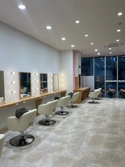 .5 by SOLEIL　豊橋駅前大通店