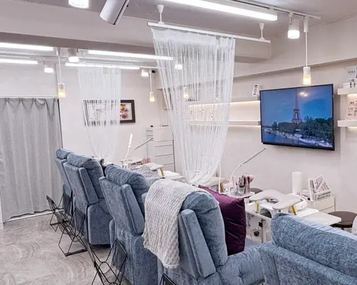 ネイルサロンキューティプティ新宿店