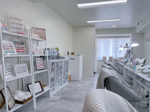 Liora ネイルサロン