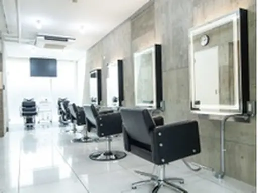 CS made by SHACHU 姫路店【シーエス メイド バイ シャチュー】