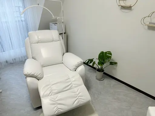 mimi. 【3C's 谷四店】