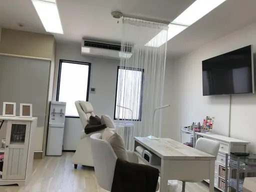 ネイルサロンフィエリア