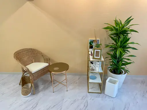 anoliy【アノリー】マツエク/まつげパーマ/眉毛/ネイル