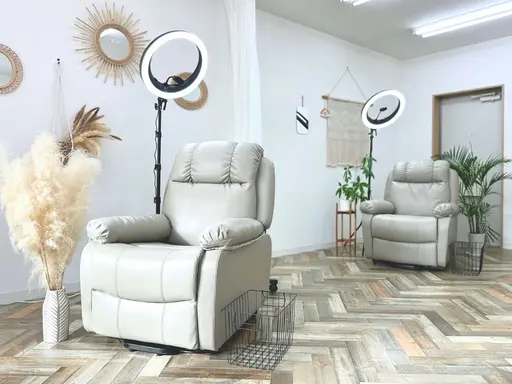 まつ毛パーマ・マツエク・眉毛専門店【Tuuli トゥーリ】沖縄市店