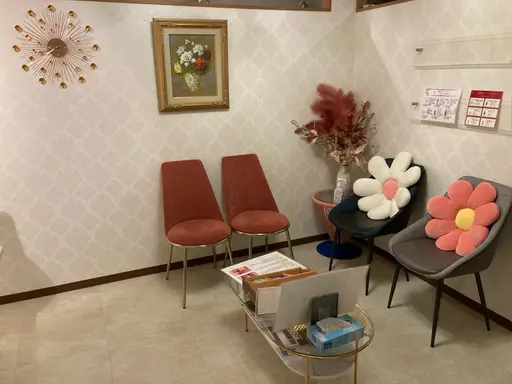 ネイルサロン木にいる