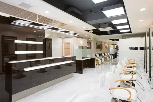 ウェーブス 大宮東口店