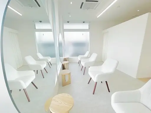 アイサロンラソ束本店