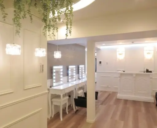 LB美容サロン　池袋東口店