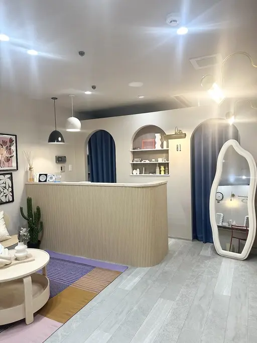 アイブロウサロン WHITE EYE 仙台店