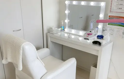 エクシアホワイトニング天神店