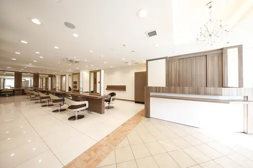 Ash 鶴ヶ峰2号店