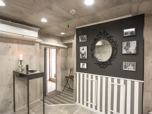 2016年創業 マツエク&HBL専門スタジオMOM