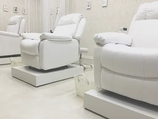 eyelashsalon JEWELRY