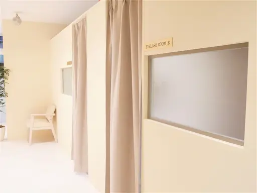 EARTH Eyelash センター南