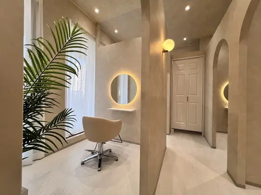 全席個室美容室 Zina 南草津 髪質改善&トリートメント【ジーナ】