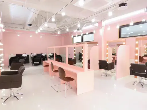 mina by one's 町田 kyougoku