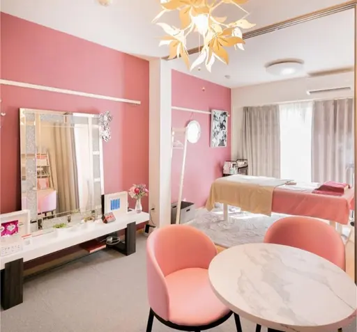 脱毛＆毛穴エクストラクション専門店　tete式　ToWaA～トワ～