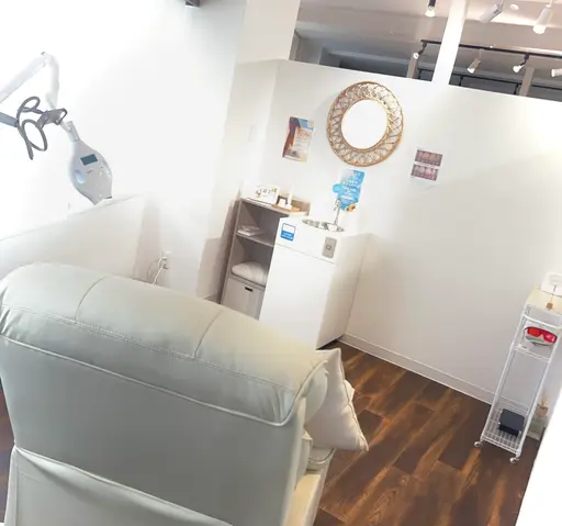 ホワイトニングショップ多摩店