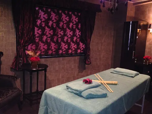 エステツイン広島店