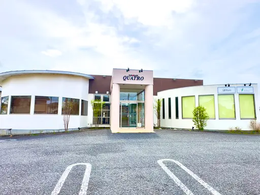 hair and beauty QUATRO 宇都宮本店