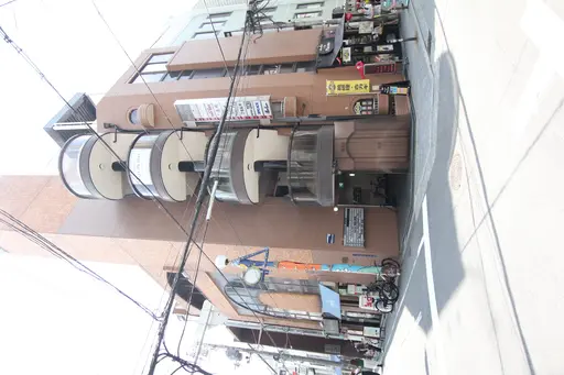 CUT IN SHY心斎橋店