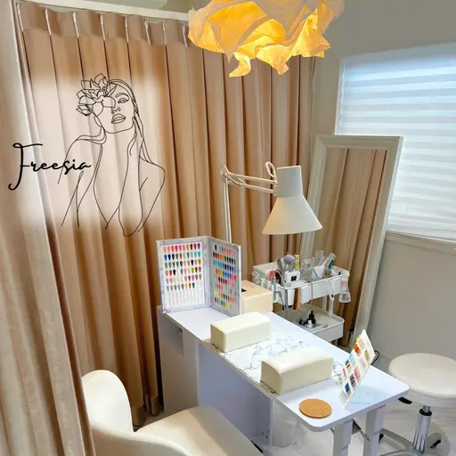 Beauty  salon freesia