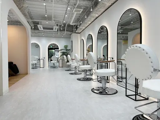 Zina  博多筑紫口 髪質改善＆トリートメント