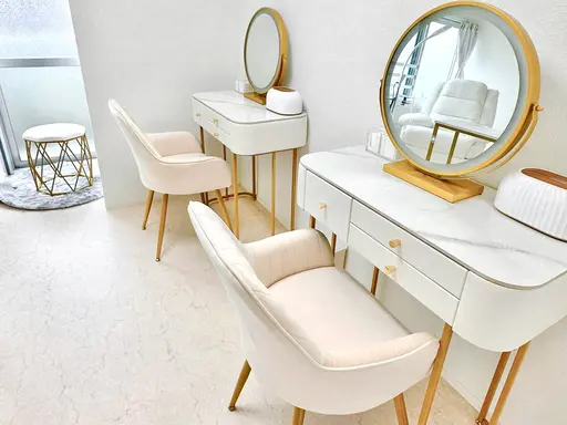 eyeprolish【アイプロリッシュ】