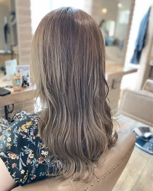 🦖ロングcut👱🏻‍♀️‪✂︎‬＆ 透明感color🫟【ブリーチ無し❌】(⚠️⚠️注意事項をお読みください‼️)
