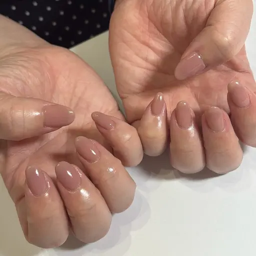 Jrネイリスト施術　ジェルハンドワンカラー（オフなし）💅