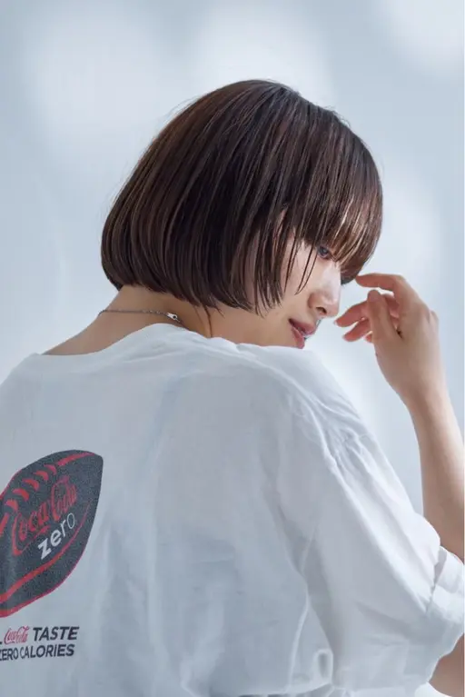 《✨🍉当日予約限定クーポン🍉》✨カット＋艶々カラー