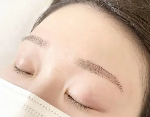 スタッフ限定特別価格🎀 通常¥6,600→〈¥3,300✨〉似合わせ美眉WAXスタイリング/毛量調整＆メイク仕上げ