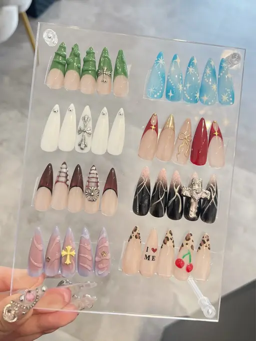 海外風ネイル『オフあり』✨　SNS用モデルトップネイリスト施術練習モデル🌈藤井寺店で施術可能な方のみ　持ち込み画像🉑