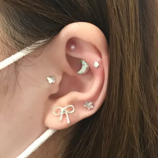 耳ツボジュエリー👂💎（両耳12個）