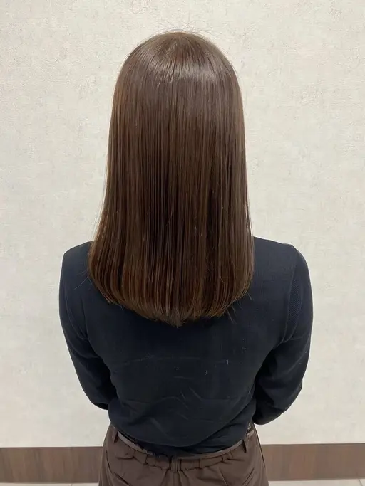 学生限定艶カラー⛄️⛄️➕内部補修トリートメント✨✨