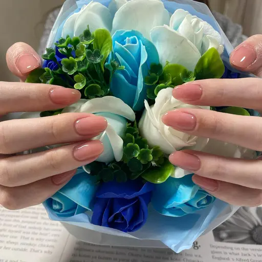 ジェルワンカラー(ケア込み)マグネットはプラス¥500✨✨スタッフが丁寧な施術します♪