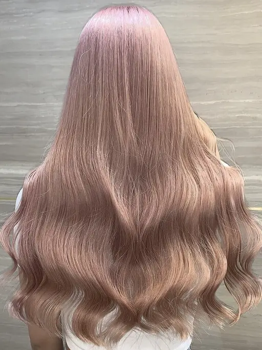 🖤20時以降限定🖤🎀ブリーチリタッチオンカラー+1stepトリートメント✨️⚠️詳細の確認を必ずお願いいたします！