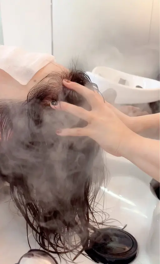 📷頭皮カメラ診断付📷 🌼【炭酸ケア&エイジングスカルプスパ頭皮マッサージ💆♀️💆+似合わせカット】