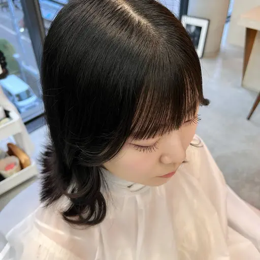 前髪、顔周りカット＋巻き髪アレンジ