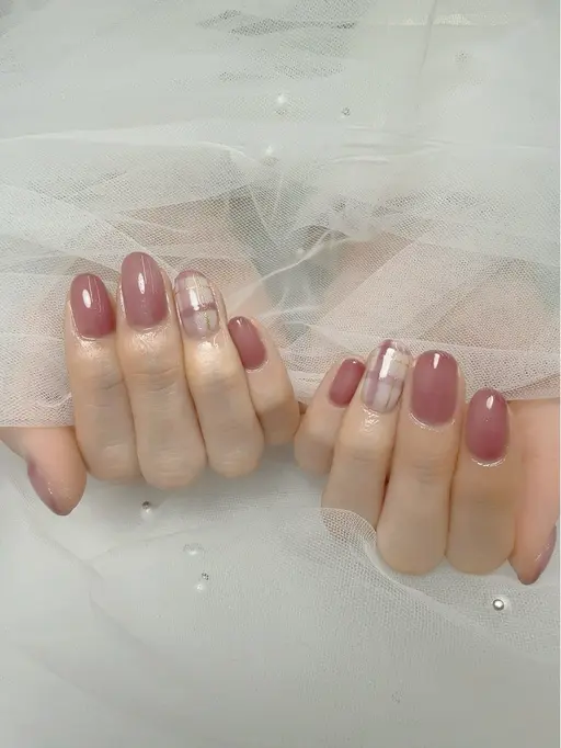 自爪ワンカラー➕チェックネイル2本❤️