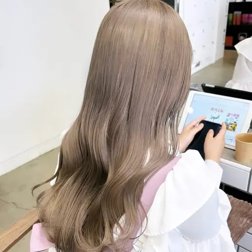 人気No.1🤎ミルクティーベージュ.ホワイトベージュ🤎【ケアブリーチ+カラー+メンテナンスカット】トリートメント✨