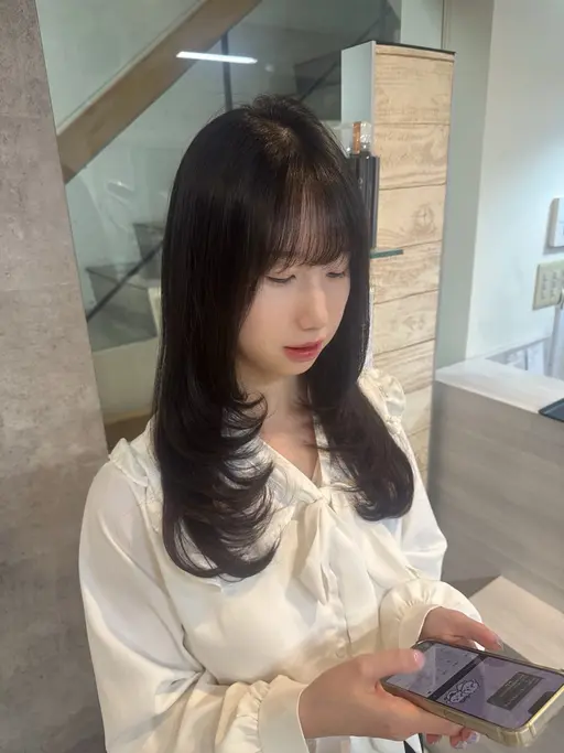 小顔カット＋似合わせカラー💆🏻‍♀️💖【COTAケアトリートメント付き✨✨】