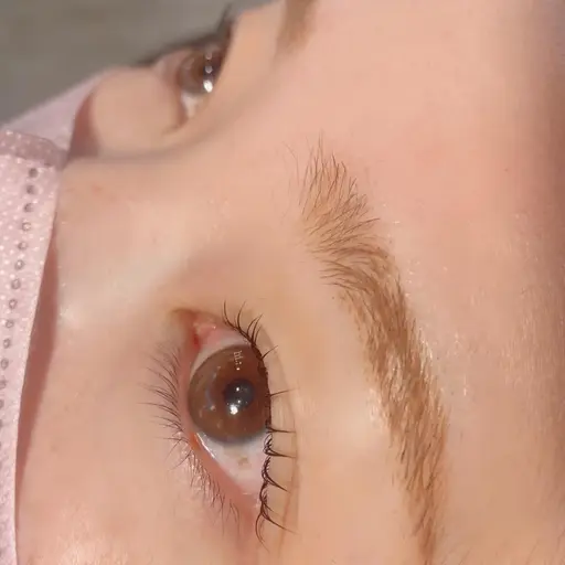 ⭐︎まつ毛パーマ・ラッシュリフト✨トリートメントコーティング仕上げ✨