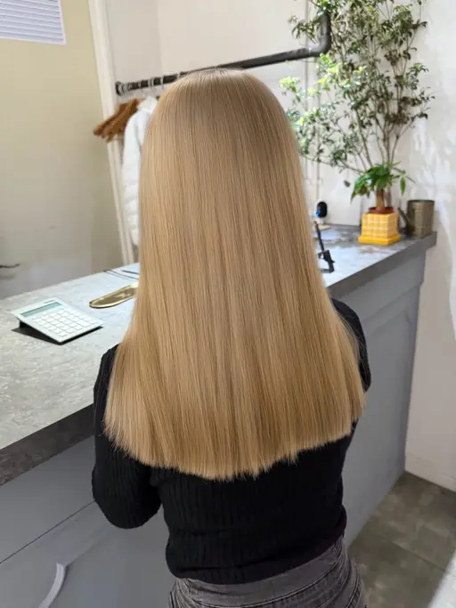 ⚠️【今だけの限定価格】⚠️ブリーチ＋カラー⚡️