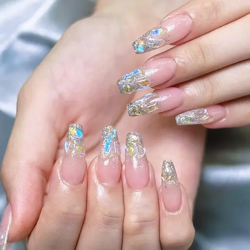 🌈❤️‍🔥【チップ長さだし】夏お勧め🧊ワンホン氷ネイル