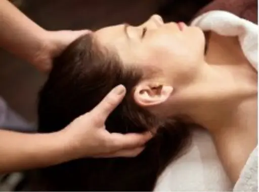 極上熟睡ドライヘッドスパ・デコルテ付40分