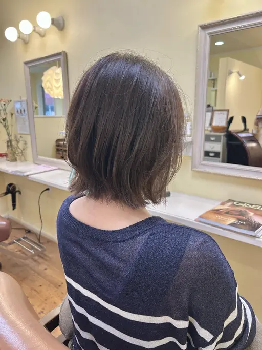 ショートヘアorボブにカットしたい方必見！土曜日18:00~限定💗カットモデル募集✨リピーターの詳細はこちらから⬇️