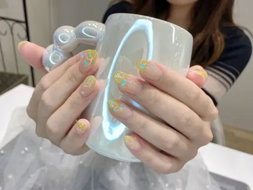 ラメグラ💫パラジェルor同等ベースジェルを使います