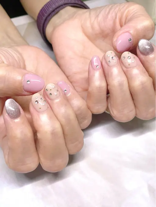 ♥️10月限定♥️ハンドトレンドデザイン🍒💅🏻【オフケア込み✨パラジェル変更OK】